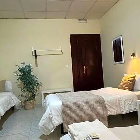 Real Bed & Breakfast 3*