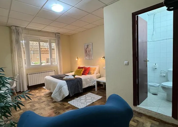 Real Bed & Breakfast 3*