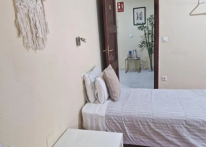 Real Bed & Breakfast 3*